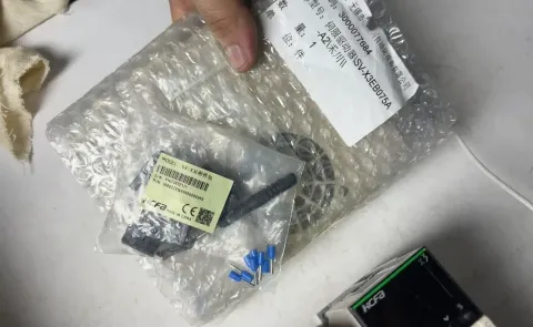 HCFA SV-X3EB075A-A2 Motor & Drive Component product photo 3