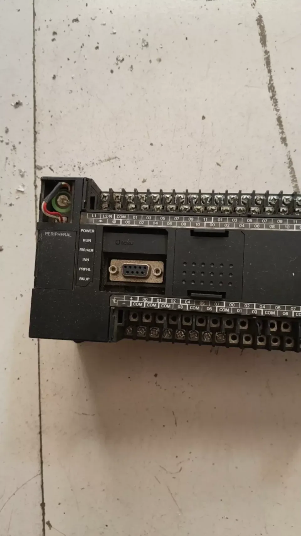 OMRON CP1E-N60DR-A PLC Module — product photo 1 of 18