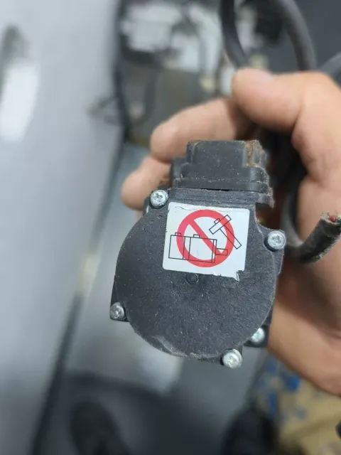 Mitsubishi Electric HG-KR13J Motor & Drive Component product photo 2