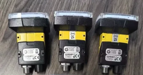 Cognex IS2000C-130-40-125 Industrial Sensor product photo 3