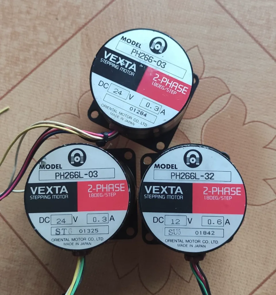 VEXTA / Oriental Motor PH266-03 / PH266L-03 / PH266L-32 Motor & Drive Component product photo 1