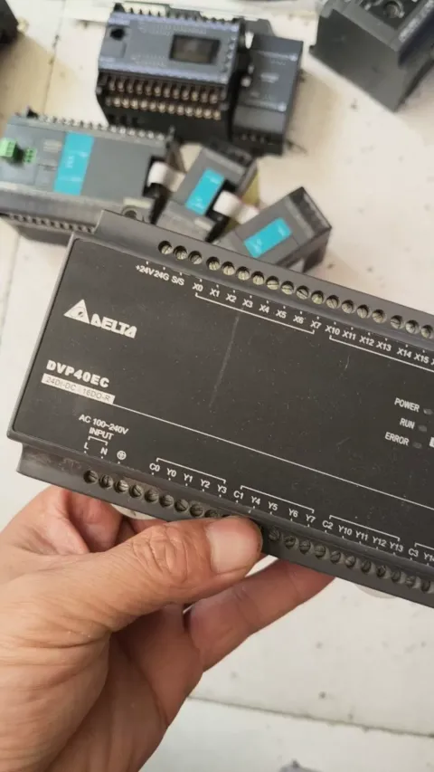 Delta DVP40EC00R3 PLC Module product photo 1