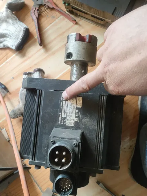 Panasonic MFDDTA390; MHMA302P1G Motor & Drive Component product photo 9
