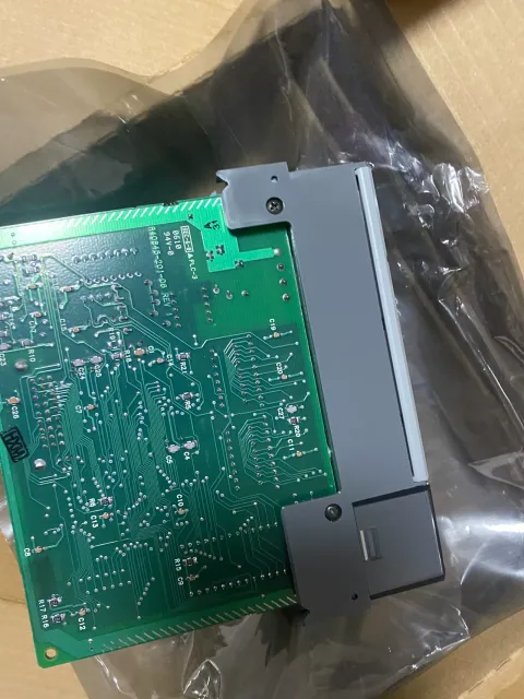 Allen-Bradley 1747-DCM Industrial Automation Component product photo 3