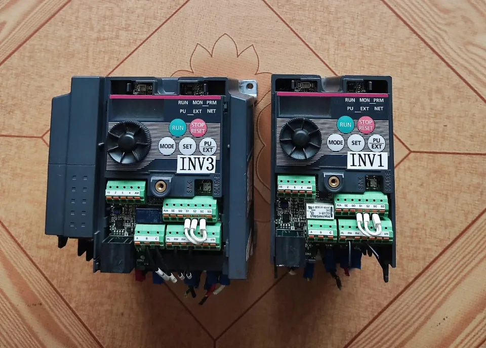 Mitsubishi Electric FR-D720S-1.5K-CHT / FR-D720S-0.4K-CHT Motor & Drive Component product photo 1