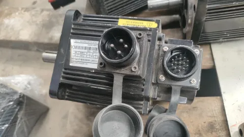 White Label MS-110ST-M05020B-21P0-D01 Motor & Drive Component product photo 8