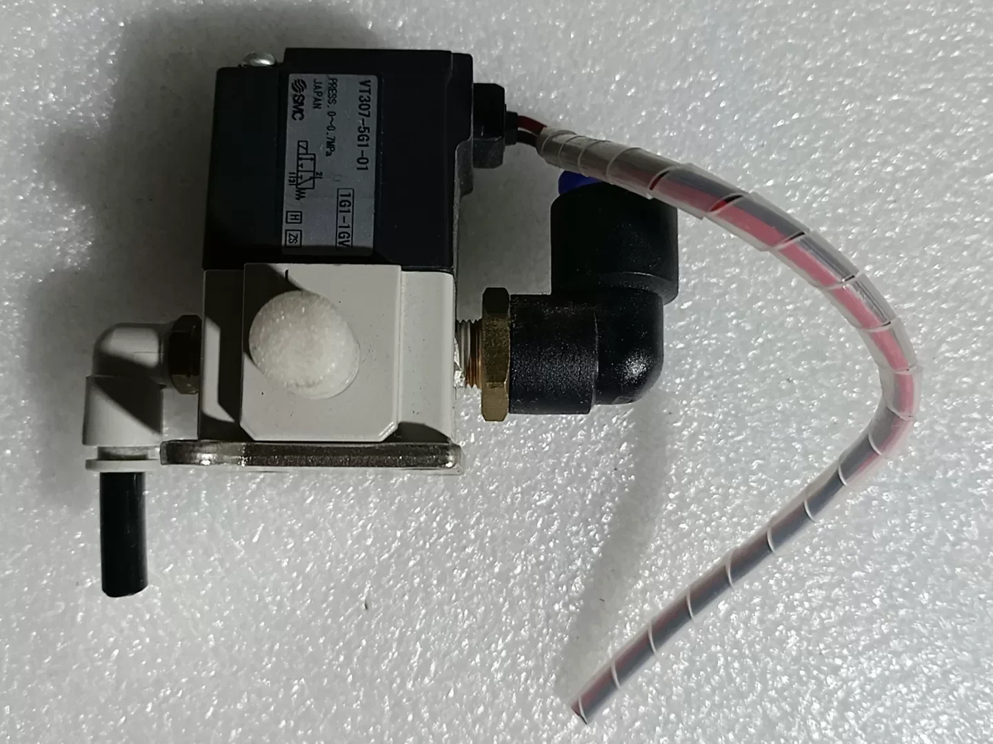 SMC VT307-5G1-01 Industrial Automation Component product photo 1