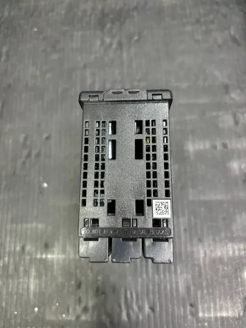 OMRON E5EN-HAA2HHBF Industrial Control Board product photo 6