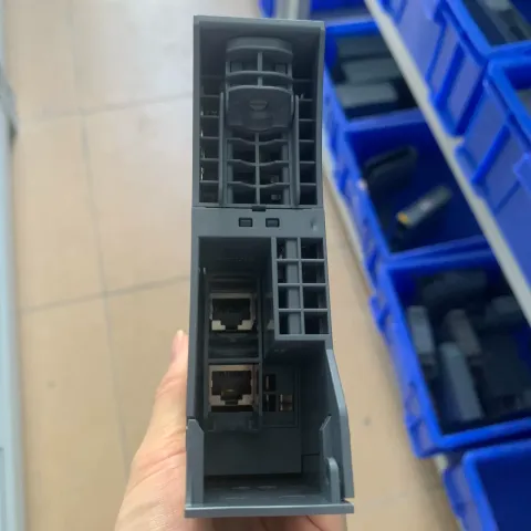 Siemens 6GK7542-1AX00-0XE0 Industrial Automation Component — product photo 13 of 23