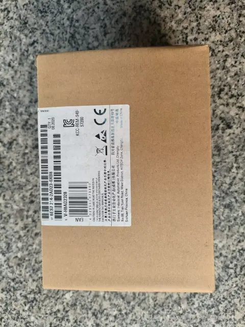 Siemens 6ES7214-2AD23-0XB8 PLC Module — product photo 6 of 19