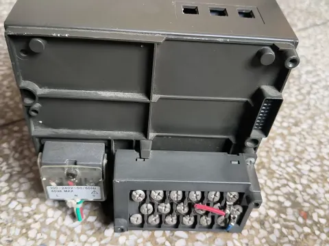 YOKOGAWA SR136-E-1 Industrial Automation Component product photo 3