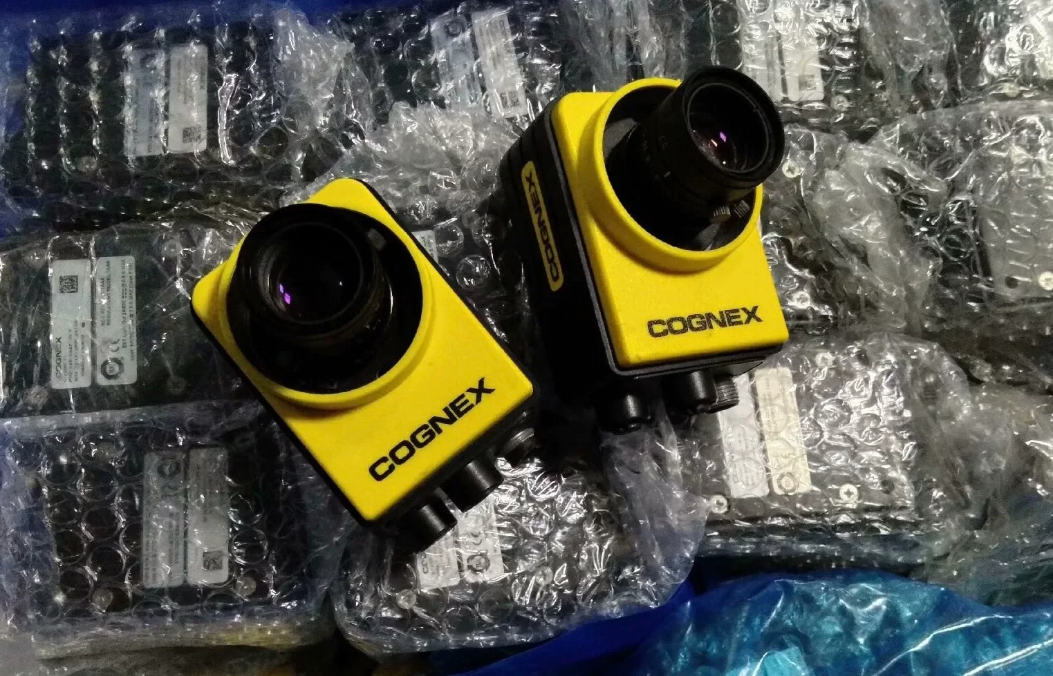 Cognex IS7210 / P/N 825-0528-1R D Industrial Automation Component product photo 1