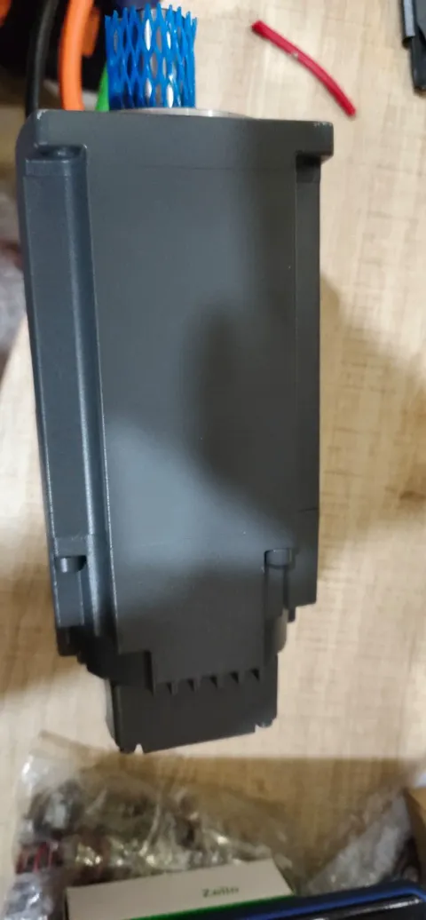 Siemens 1FL6042-2AF21-1AB1 Motor & Drive Component product photo 4