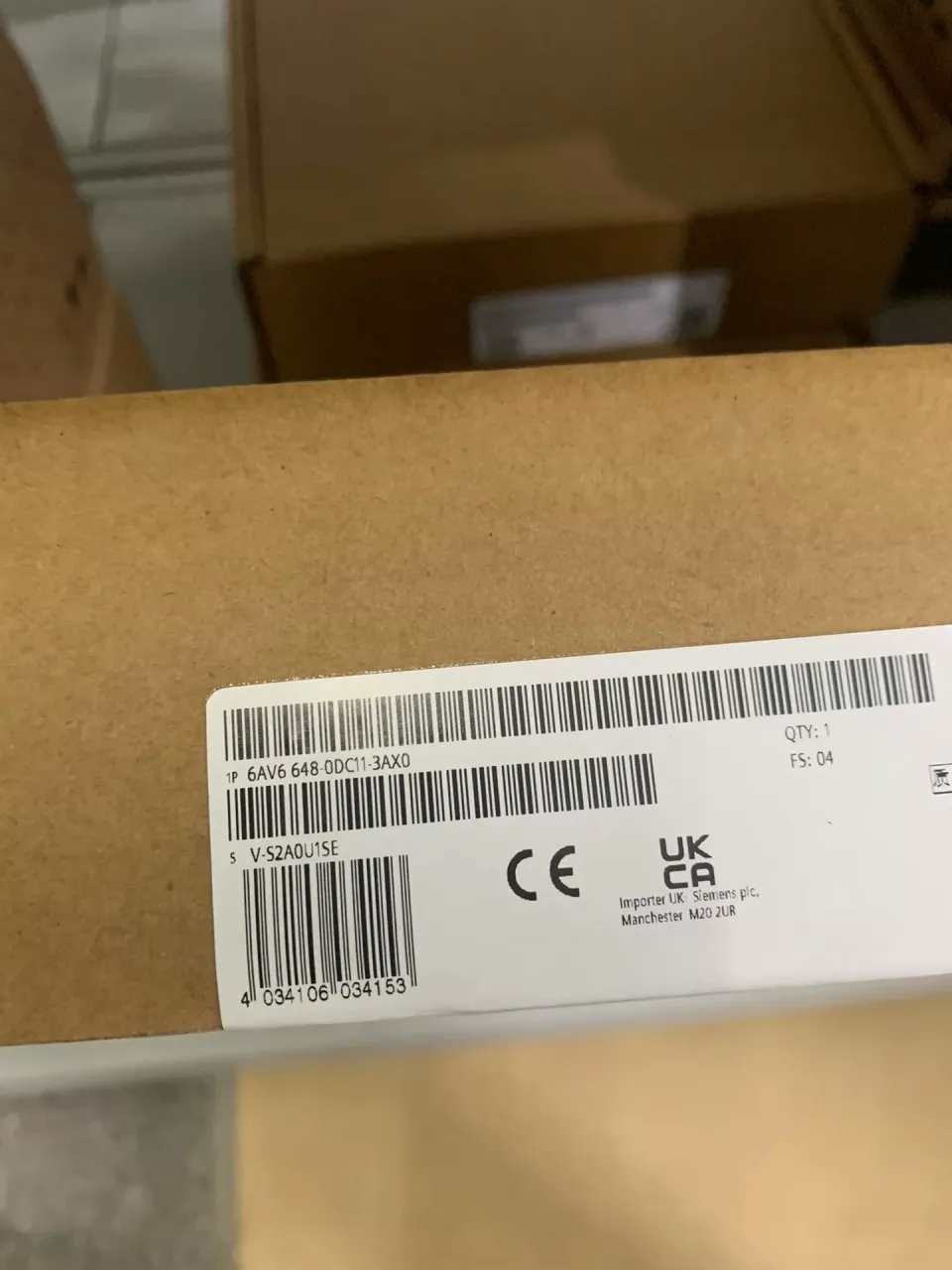 Siemens 6AV6648-0DC11-3AX0 Industrial Automation Component — product photo 1 of 12