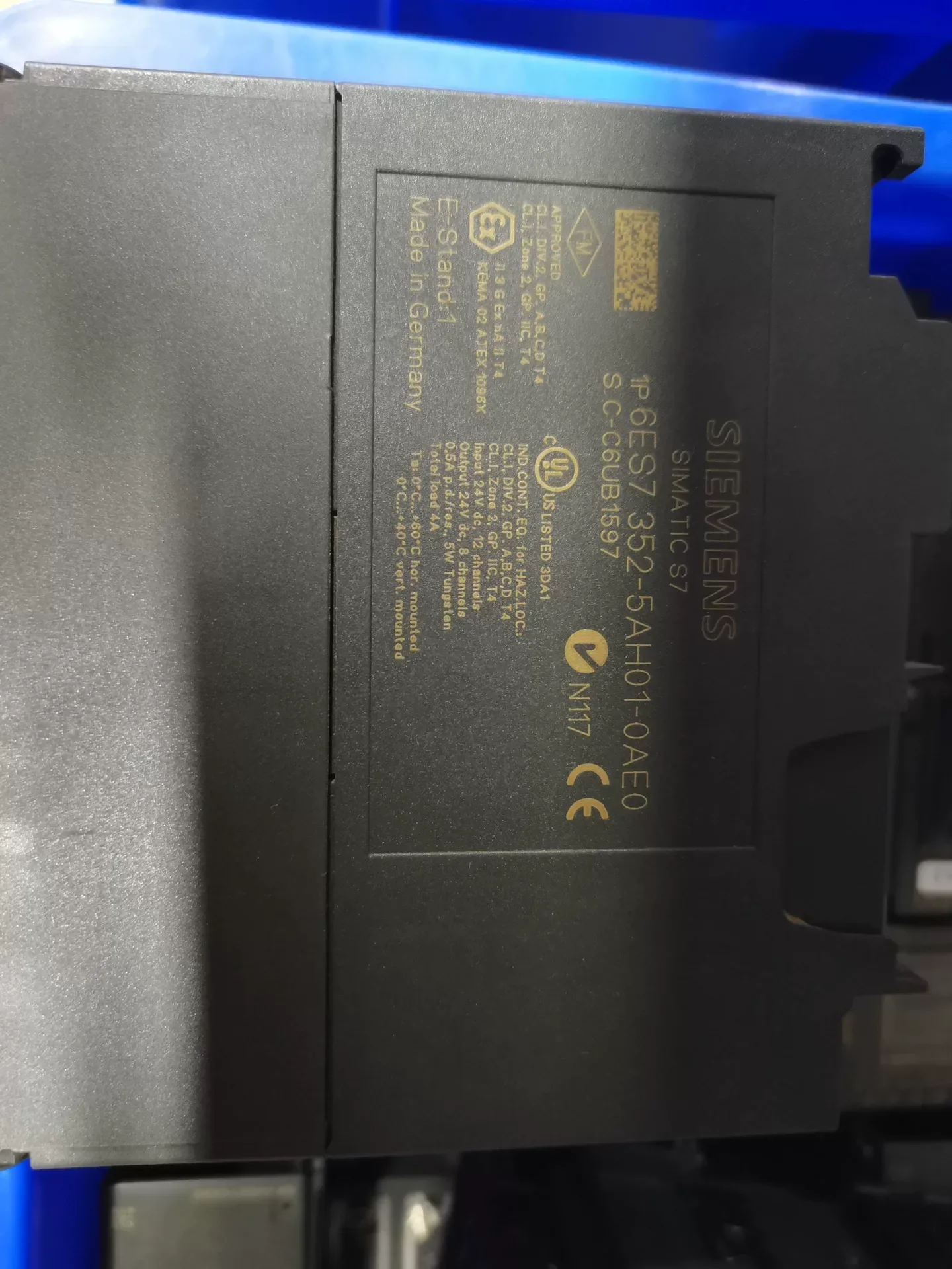 Siemens 6ES7352-5AH01-0AE0 Industrial Automation Component product photo 1