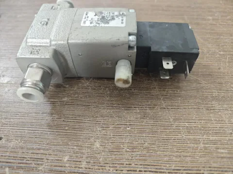 SMC VNA211A-10A-5D Industrial Automation Component product photo 2