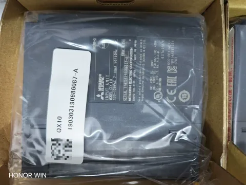 Mitsubishi Electric QX10 Industrial Automation Component — product photo 16 of 24