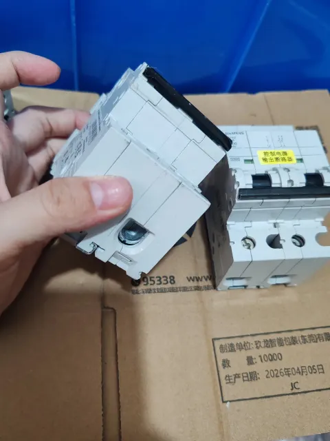 Siemens 5SP4280-8 Industrial Automation Component product photo 7
