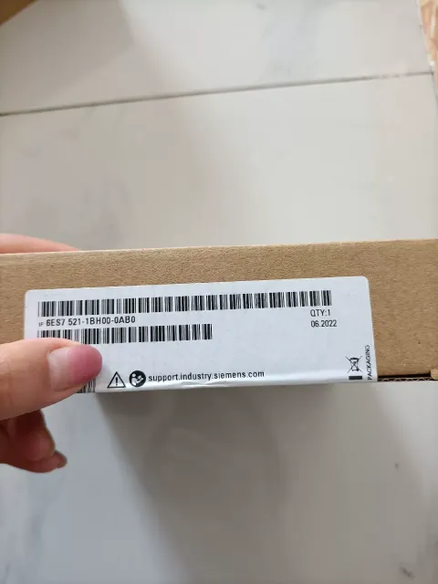 Siemens 6ES7521-1BH00-0AB0 Industrial Automation Component product photo 1