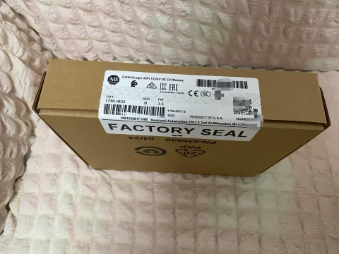 Allen-Bradley 1756-IB32 Industrial Control Board — product photo 6 of 7