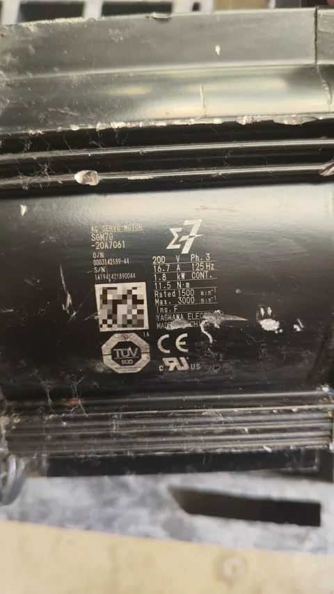 Yaskawa SGM7G-20A7C61 Motor & Drive Component product photo 3