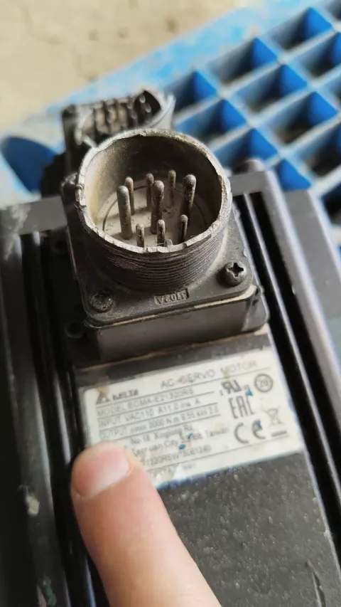 Delta ECMA-E21320RS Motor & Drive Component product photo 3