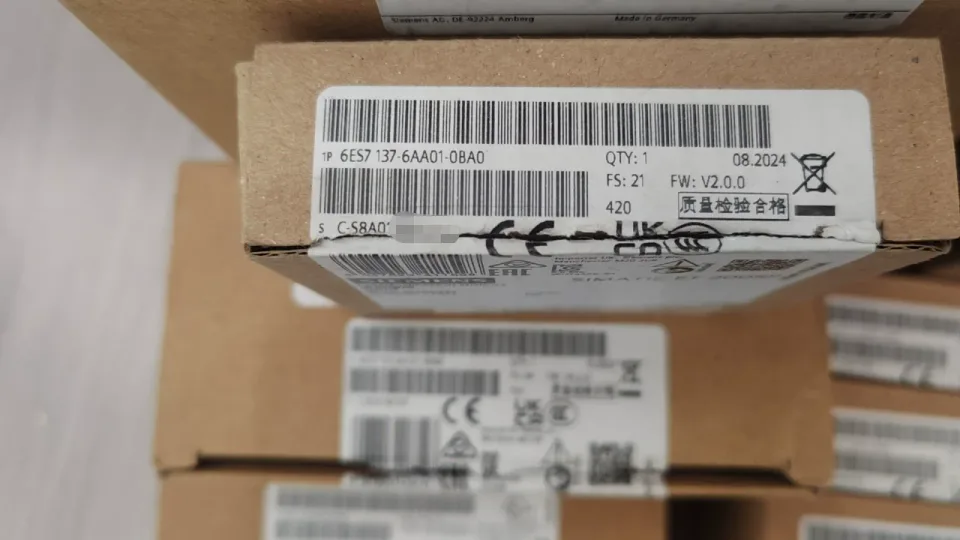 Siemens 6ES7137-6AA01-0BA0 Industrial Automation Component — product photo 1 of 4