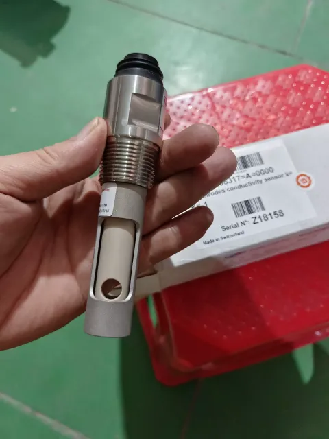Hach / Polymetron Z08317=A=0000 Industrial Sensor product photo 6