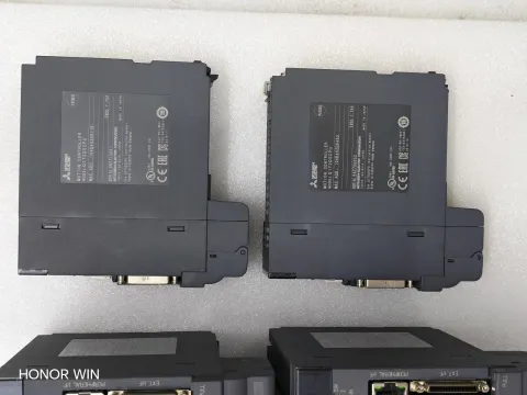 Mitsubishi Electric Q173DSCPU Industrial Control Board — product photo 12 of 24