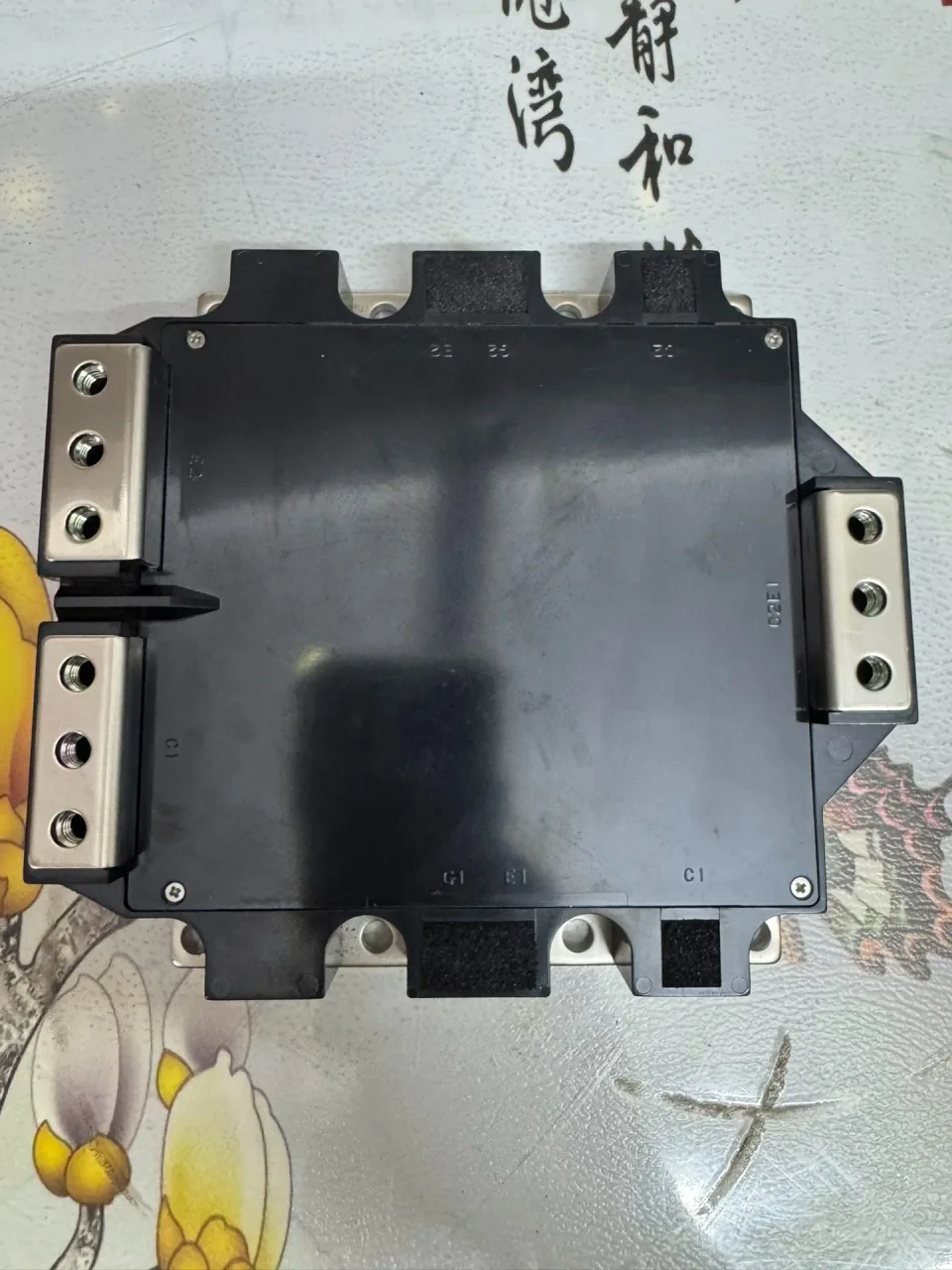 Mitsubishi Electric CM1400DU-24NF Power Electronics Module product photo 1