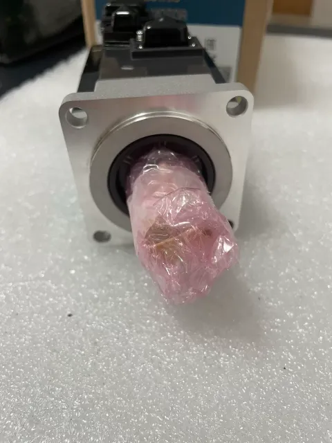 Mitsubishi Electric HG-KR23BJ Motor & Drive Component — product photo 8 of 11