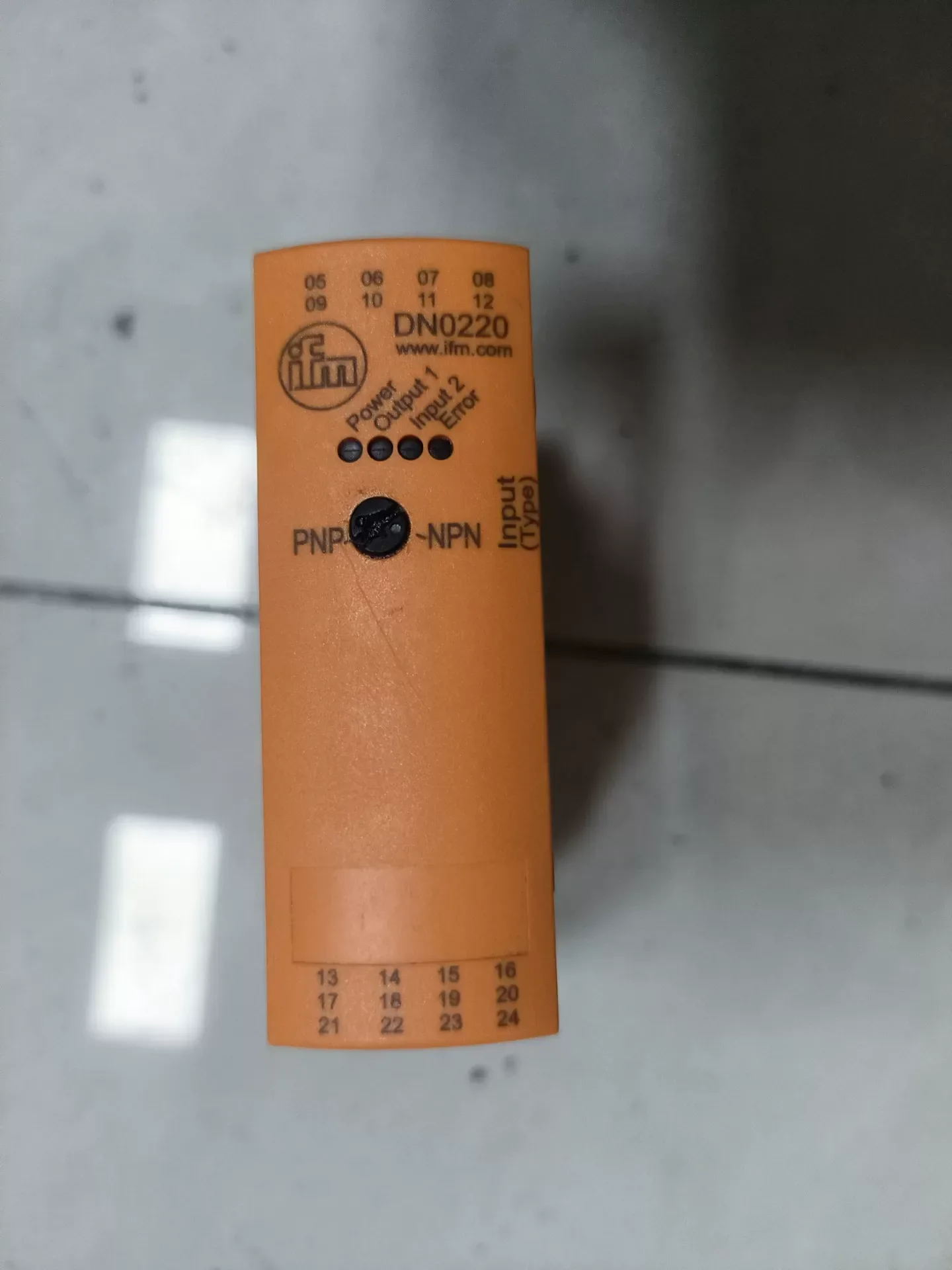 ifm electronic DN0220 Industrial Sensor product photo 1