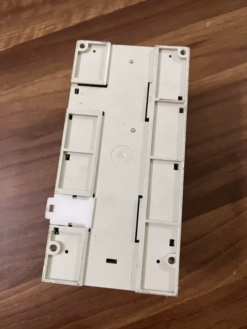 Mitsubishi Electric FX3U-48MT/ES-A PLC Module — product photo 11 of 25