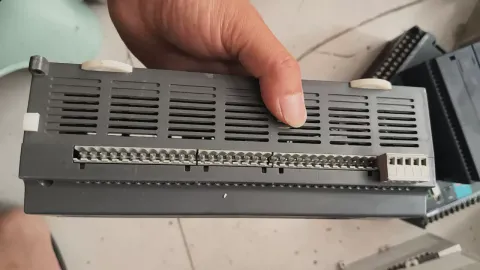 Delta DVP60ES200R PLC Module — product photo 6 of 28
