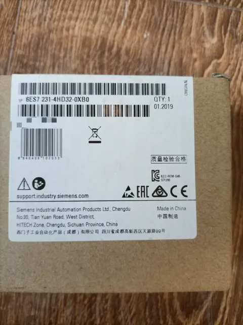 Siemens 6ES7231-4HD32-0XB0 Industrial Automation Component — product photo 4 of 4