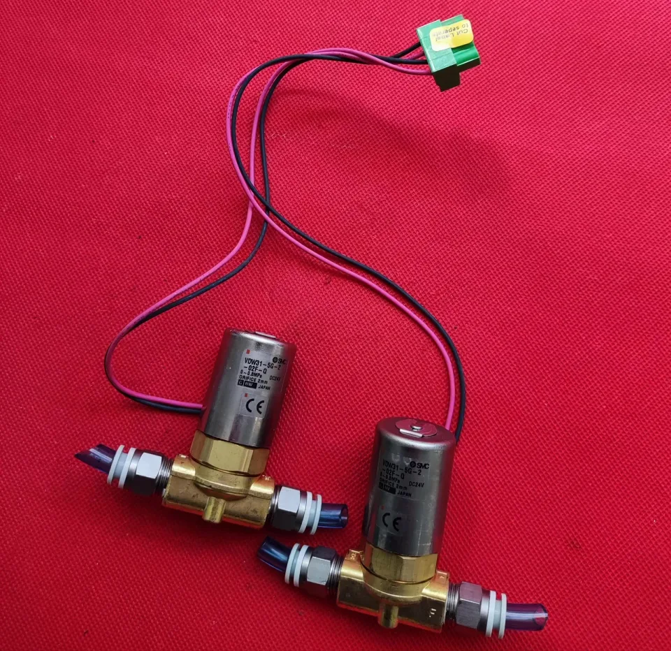 SMC VDW31-5G-2-02F-Q Industrial Automation Component product photo 1