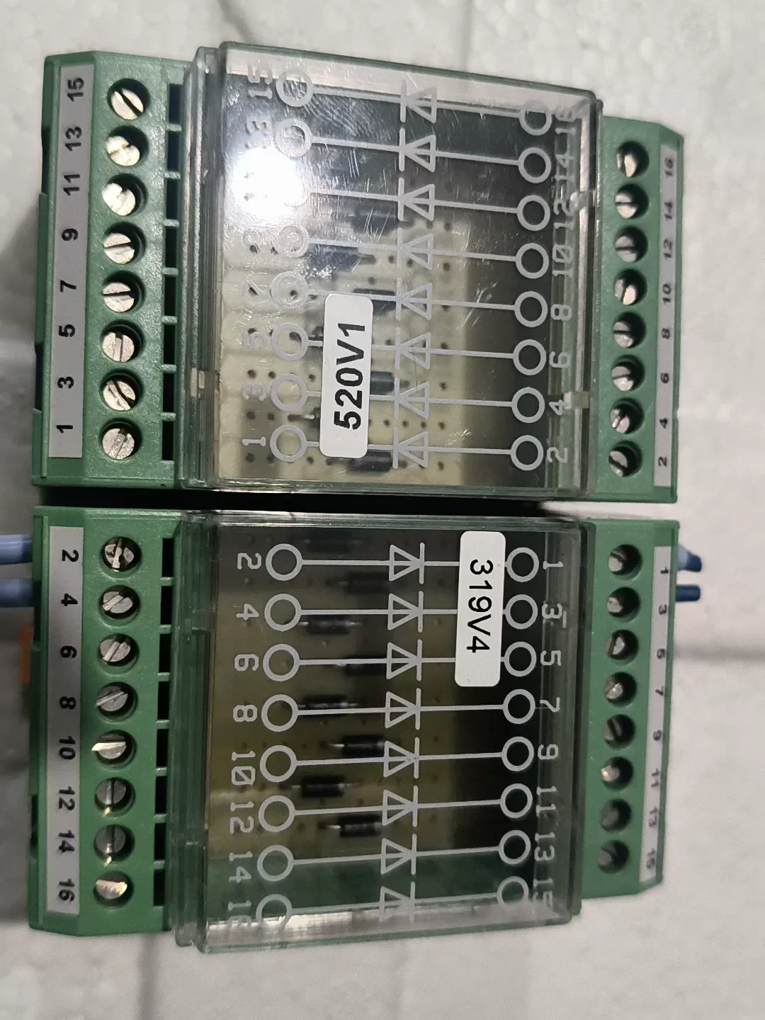 Phoenix Contact EMG 45-DIO 8E / 2950103 Industrial Automation Component product photo 1