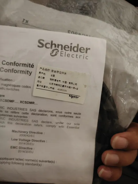 Schneider Electric / Telemecanique Sensors XCSDMC5902 Industrial Sensor product photo 2