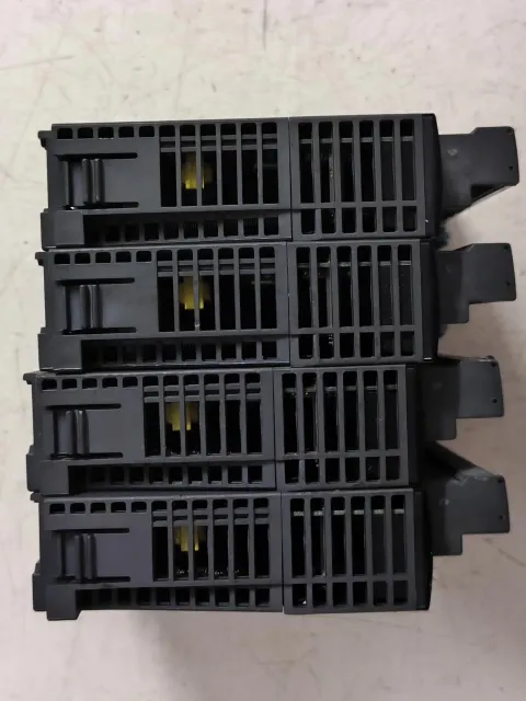 Mitsubishi Electric Q64TCTT Industrial Control Board — product photo 16 of 24