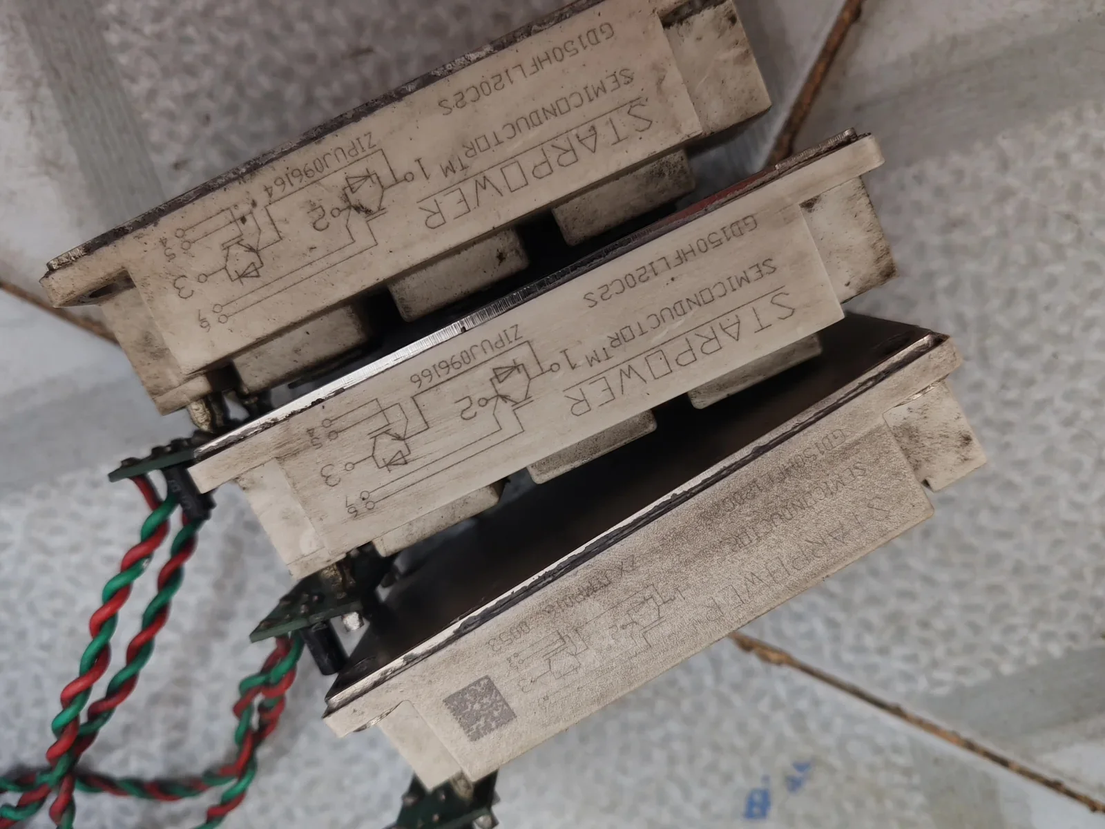 STARPOWER / 斯达半导体 GD150HFL120C2S Power Electronics Module product photo 1