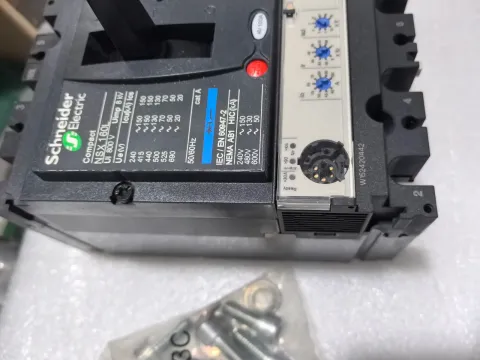 Schneider Electric NSX160L Industrial Automation Component product photo 3