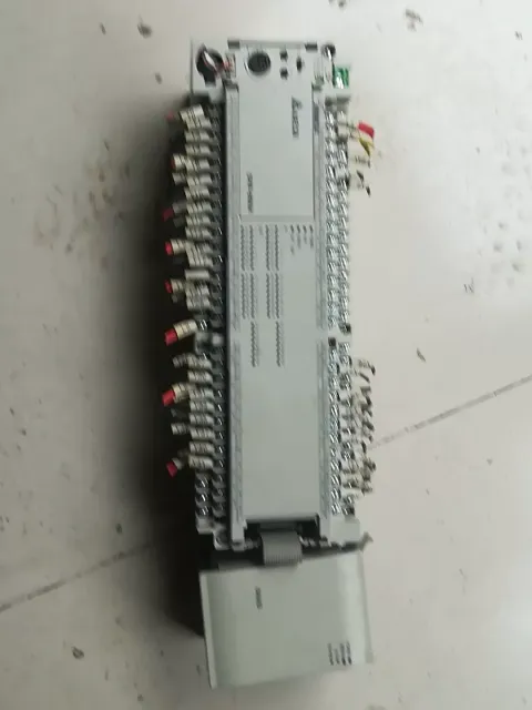 Delta DVP80EH00R3; DVP04AD-H2 PLC Module product photo 9