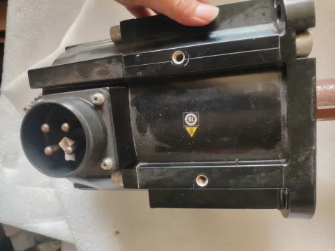 White Label SGD7S-470A30A002 Motor & Drive Component product photo 7