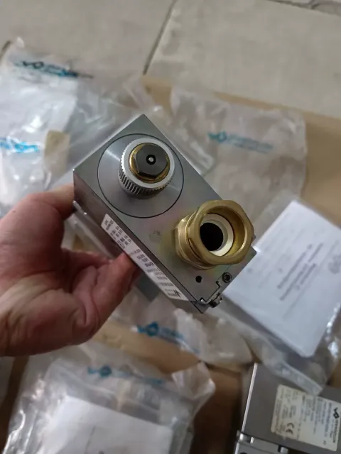 Wandfluh MKY45/18x60-G24/L15 / Art. 263.6457 Industrial Automation Component — product photo 17 of 18