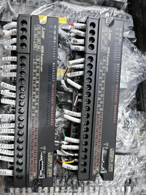 Mitsubishi Electric AJ65SBTB1-32DT Industrial Automation Component — product photo 29 of 37
