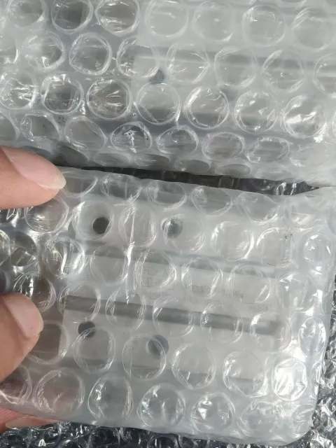 SMC MHZ2-20D Industrial Automation Component — product photo 2 of 8