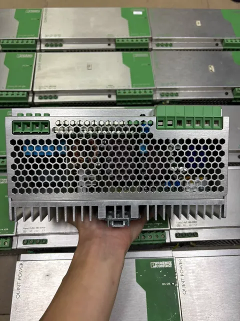 Phoenix Contact QUINT-PS-3x400-500AC/24DC/40 Power Electronics Module product photo 3