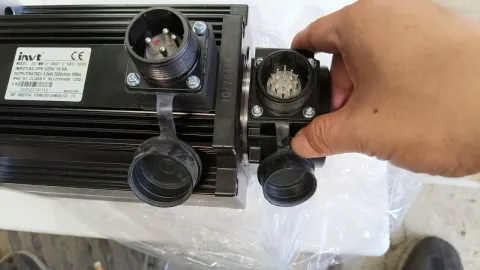 White Label SV-MM13-3R0F-2-9A0-3000 Motor & Drive Component product photo 4