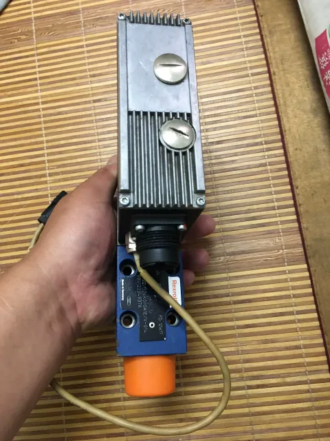 Rexroth 4WREEPE-A-22/G24K0/A1V-014 Industrial Automation Component product photo 1