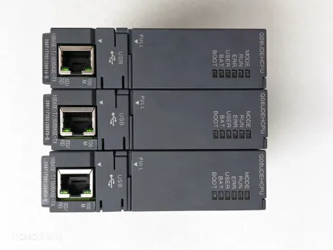 Mitsubishi Electric Q06UDEHCPU Industrial Automation Component — product photo 28 of 34